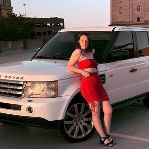 Meet your Posher, Andrea